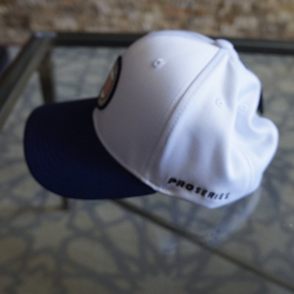 PGA TOUR Black Proseries Golf Cap American Flag - Picture 2 of 5